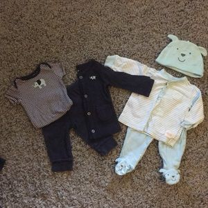 Lot of 2 Carter’s pajama sets boys 3 months